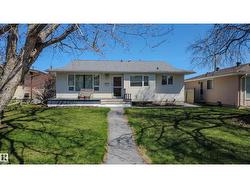 8651 27 AV NW  Edmonton, AB T6T 1X7