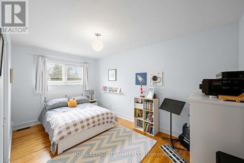 2064 Neepawa Avenue, Ottawa, ON - Indoor Photo Showing Bedroom