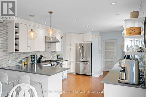2064 Neepawa Avenue, Ottawa, ON - Indoor Photo Showing Kitchen With Stainless Steel Kitchen With Upgraded Kitchen