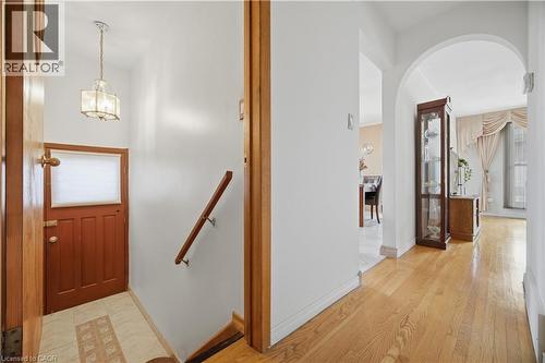 31 Summercrest Drive, Hamilton, ON - Indoor Photo Showing Other Room