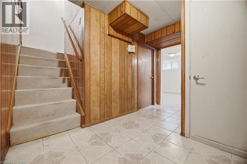 31 Summercrest Drive, Hamilton, ON - Indoor Photo Showing Other Room