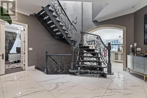 24 Mcarthur Heights, Brampton, ON -  Photo Showing Other Room