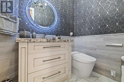 24 Mcarthur Heights, Brampton, ON - Indoor Photo Showing Bathroom