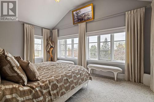 24 Mcarthur Heights, Brampton, ON - Indoor Photo Showing Bedroom