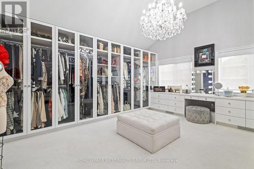 24 Mcarthur Heights, Brampton, ON - Indoor