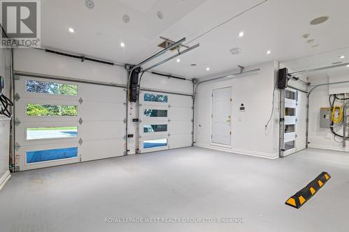 24 Mcarthur Heights, Brampton, ON - Indoor Photo Showing Garage