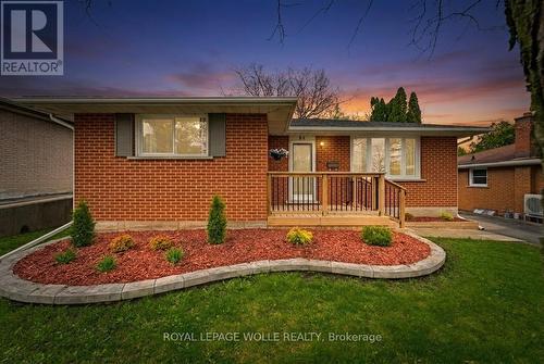 24 HILLMOUNT STREET  Kitchener, ON N2C 2C6
