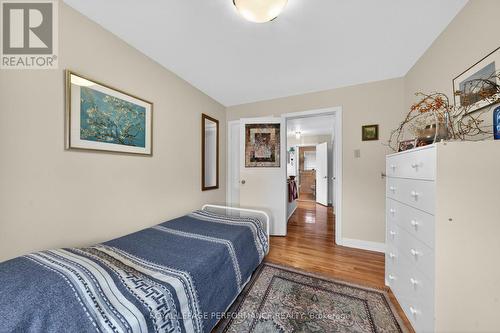176 Compton Avenue, Ottawa, ON - Indoor Photo Showing Bedroom