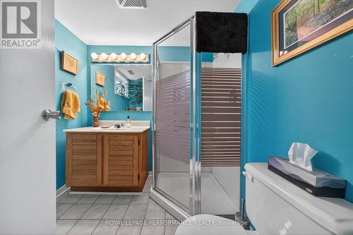 176 Compton Avenue, Ottawa, ON - Indoor Photo Showing Bathroom