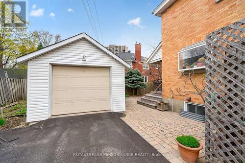 176 Compton Avenue, Ottawa, ON - Outdoor With Exterior