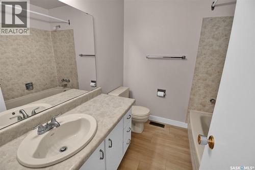111 Stechishin Crescent, Saskatoon, SK - Indoor Photo Showing Bathroom