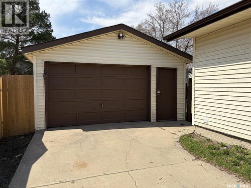 111 Stechishin Crescent, Saskatoon, SK - Outdoor With Exterior