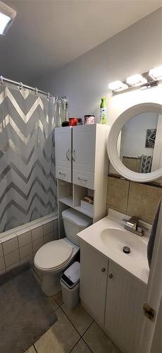2 Westwood Bay, Brandon, MB - Indoor Photo Showing Bathroom
