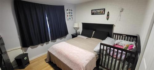 2 Westwood Bay, Brandon, MB - Indoor Photo Showing Bedroom