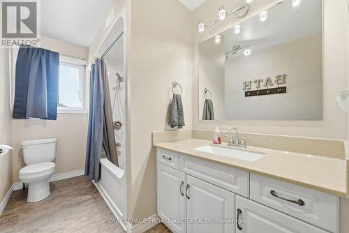 144 Centre Street, Deseronto (Deseronto (Town)), ON - Indoor Photo Showing Bathroom