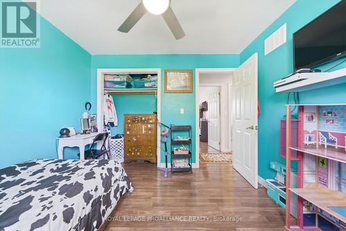 144 Centre Street, Deseronto (Deseronto (Town)), ON - Indoor Photo Showing Bedroom