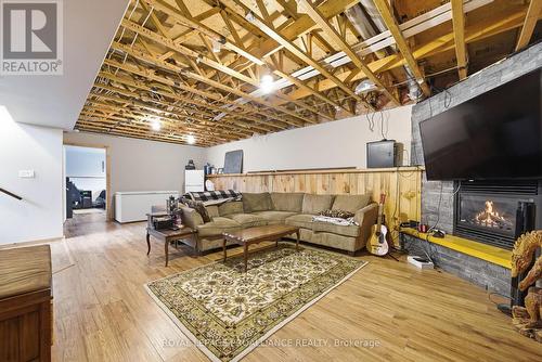 144 Centre Street, Deseronto (Deseronto (Town)), ON - Indoor Photo Showing Living Room With Fireplace