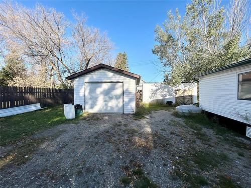 103 Manson Street, Mcauley, MB - Outdoor