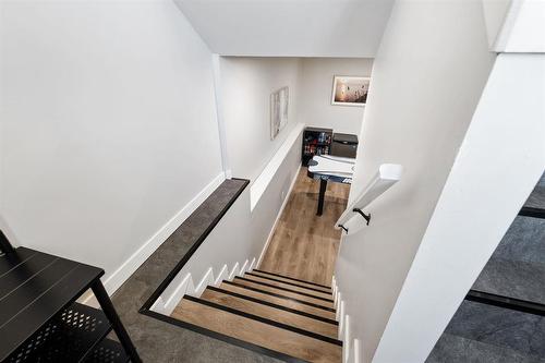 281 Springfield Road, Winnipeg, MB - Indoor Photo Showing Other Room