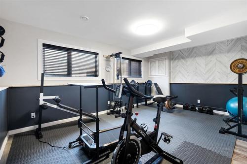 281 Springfield Road, Winnipeg, MB - Indoor