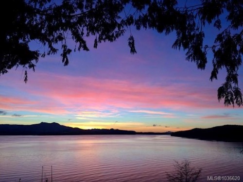 490 2Nd St, Sointula, BC 