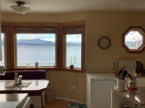 490 2Nd St, Sointula, BC 