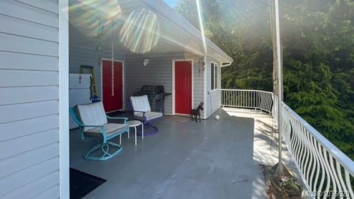 490 2Nd St, Sointula, BC 