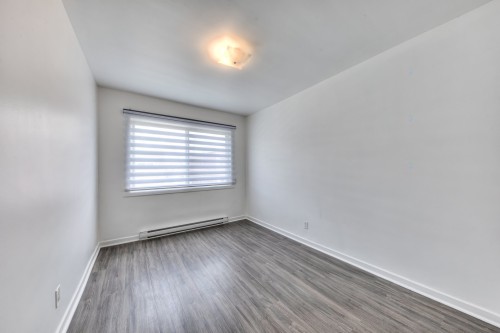 Bedroom - 1067 Rue Marlatt, Montréal (Saint-Laurent), QC - Indoor Photo Showing Other Room