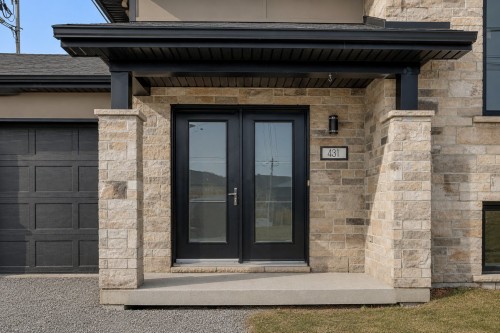 Entrée extérieure - 431 Rue Des Mésanges, Saint-Isidore, QC - Outdoor With Exterior