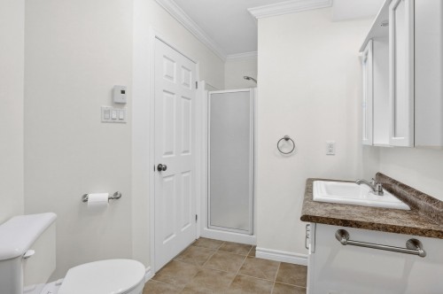 Salle de bains - 303 Boul. Jérobelle, Saint-Jérôme, QC - Indoor Photo Showing Bathroom