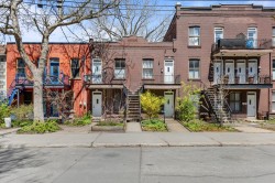 6083  - 6089 Av. de l'Esplanade Montréal (Le Plateau-Mont-Royal), QC H2T 3A2