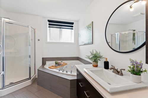 Salle de bains - 589 Rue De Pompadour, Mascouche, QC - Indoor Photo Showing Bathroom