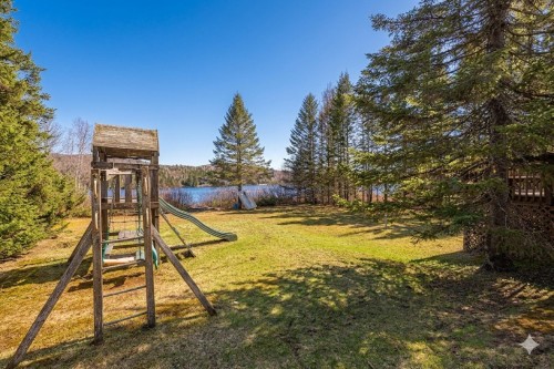 Courtyard - 4416 Ch. De La Promenade-Sarah, Sainte-Agathe-Des-Monts, QC - Outdoor