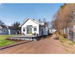 10 Burden LANE Shediac Cape, NB E4P 8S1