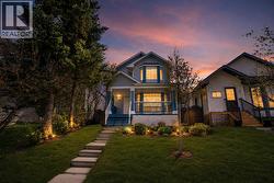 51 Martinridge Grove NE  Calgary, AB T3J 3M2