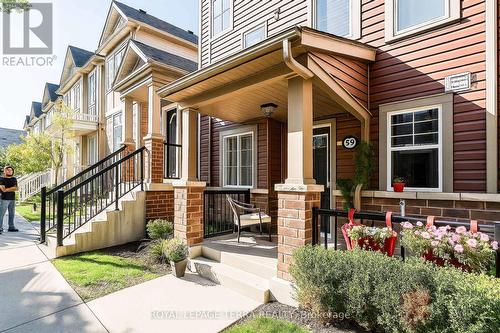 59 - 2500 HILL RISE COURT  Oshawa, ON L1L 0M6