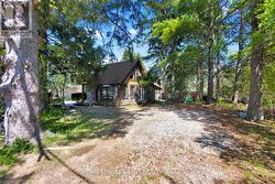 6 CHURCHILL DRIVE  Brant, ON N3L 1J1