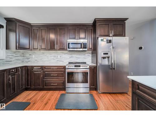 126 Harrison Dr Nw, Edmonton, AB - Indoor Photo Showing Kitchen With Upgraded Kitchen