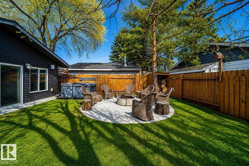 126 Harrison Dr Nw, Edmonton, AB - Outdoor