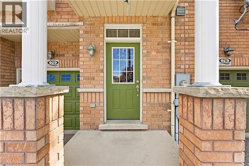 110 Highland Road E Unit# 75, Kitchener, ON - Outdoor With Exterior