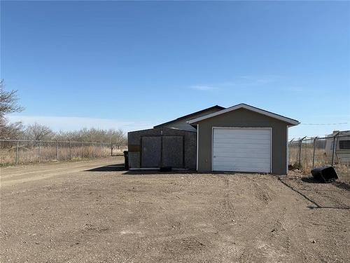 2 Mcdonald Avenue, Killarney, MB 