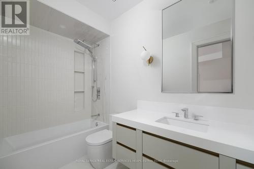 92 Arjay Crescent, Toronto, ON - Indoor Photo Showing Bathroom