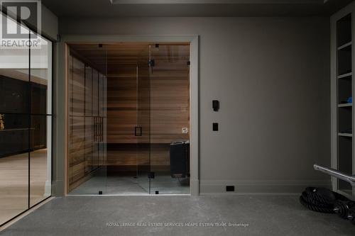 92 Arjay Crescent, Toronto, ON - Indoor