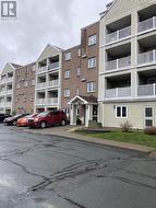 103 15 Langbrae Drive  Halifax, NS B3M 3W5