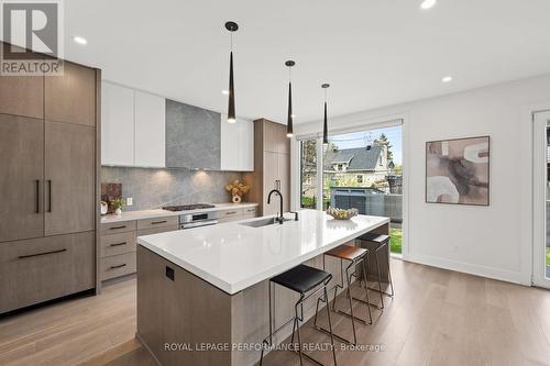 505 Windermere Avenue, Ottawa, ON - Indoor Photo Showing Living Room