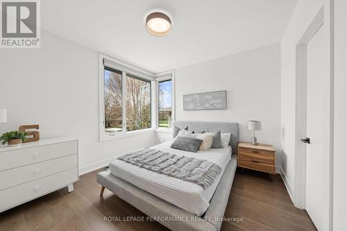 505 Windermere Avenue, Ottawa, ON - Indoor Photo Showing Bedroom