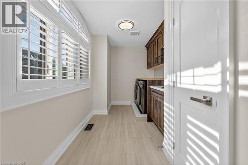 18 David Avenue, Hamilton, ON - Indoor Photo Showing Other Room