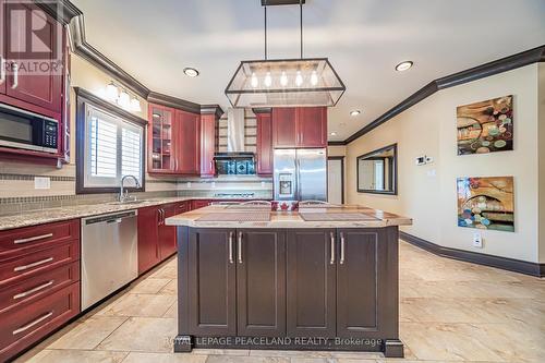 11 - 5595 Drummond Road, Niagara Falls, ON - Indoor Photo Showing Kitchen
