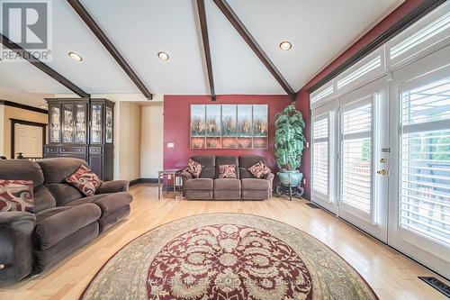 11 - 5595 Drummond Road, Niagara Falls, ON - Indoor