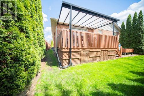 11 - 5595 Drummond Road, Niagara Falls, ON - Outdoor